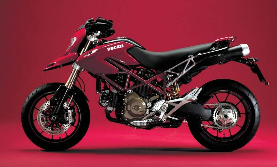 ducati 1100 hypermotard 2020